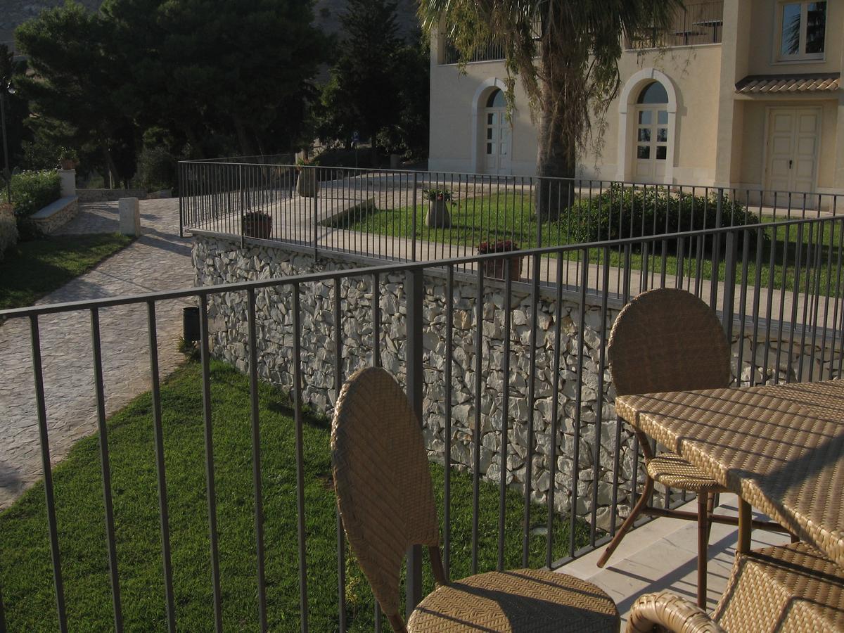 Villa Keratea Джеля Екстериор снимка